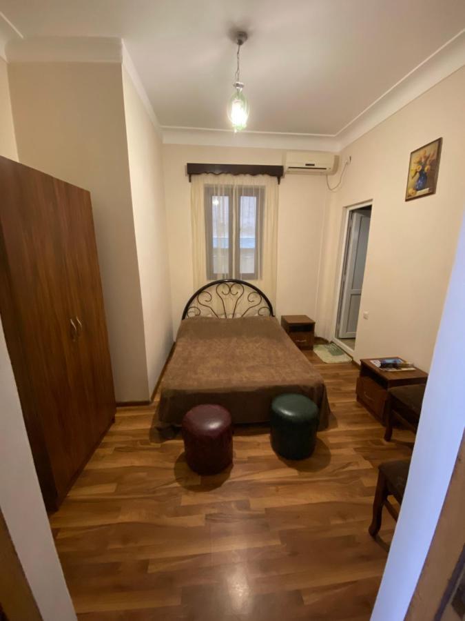 Hotel Dadiani Batumi Bagian luar foto