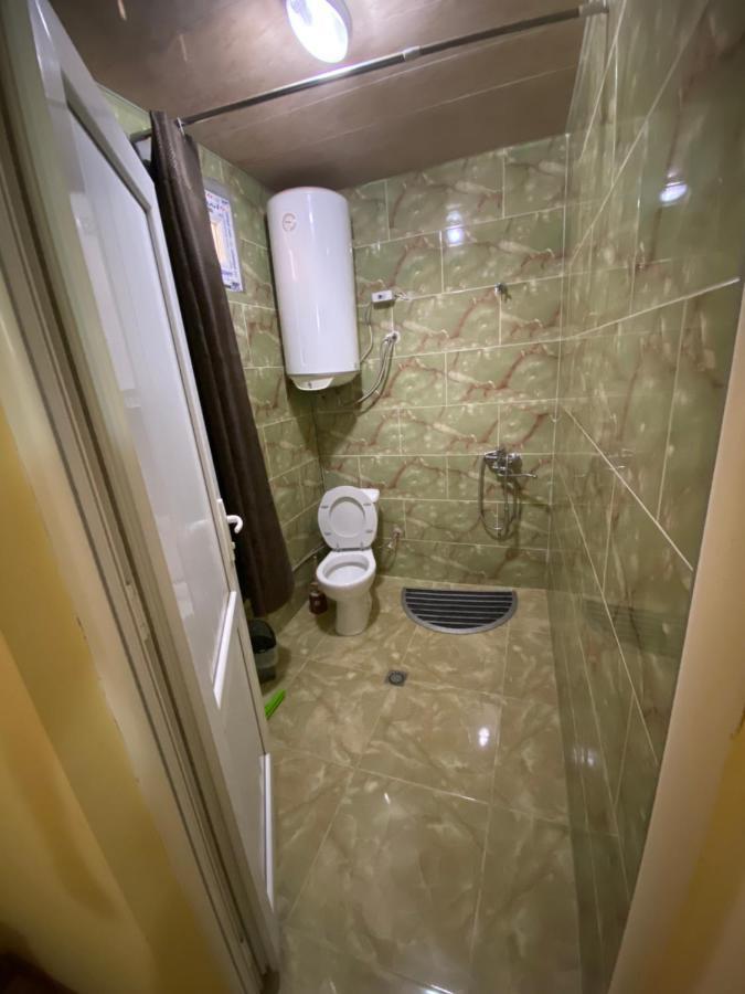 Hotel Dadiani Batumi Bagian luar foto